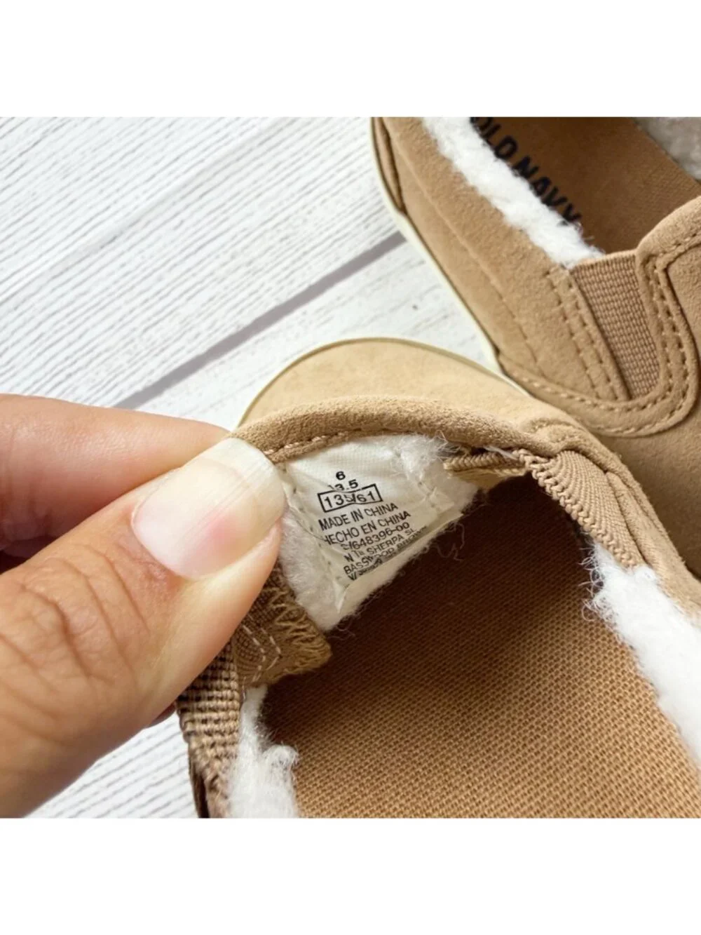 Old Navy Toddler Slip On Faux Suede Shoes Sherpa Lining Tan 6 - Picture 4 of 5